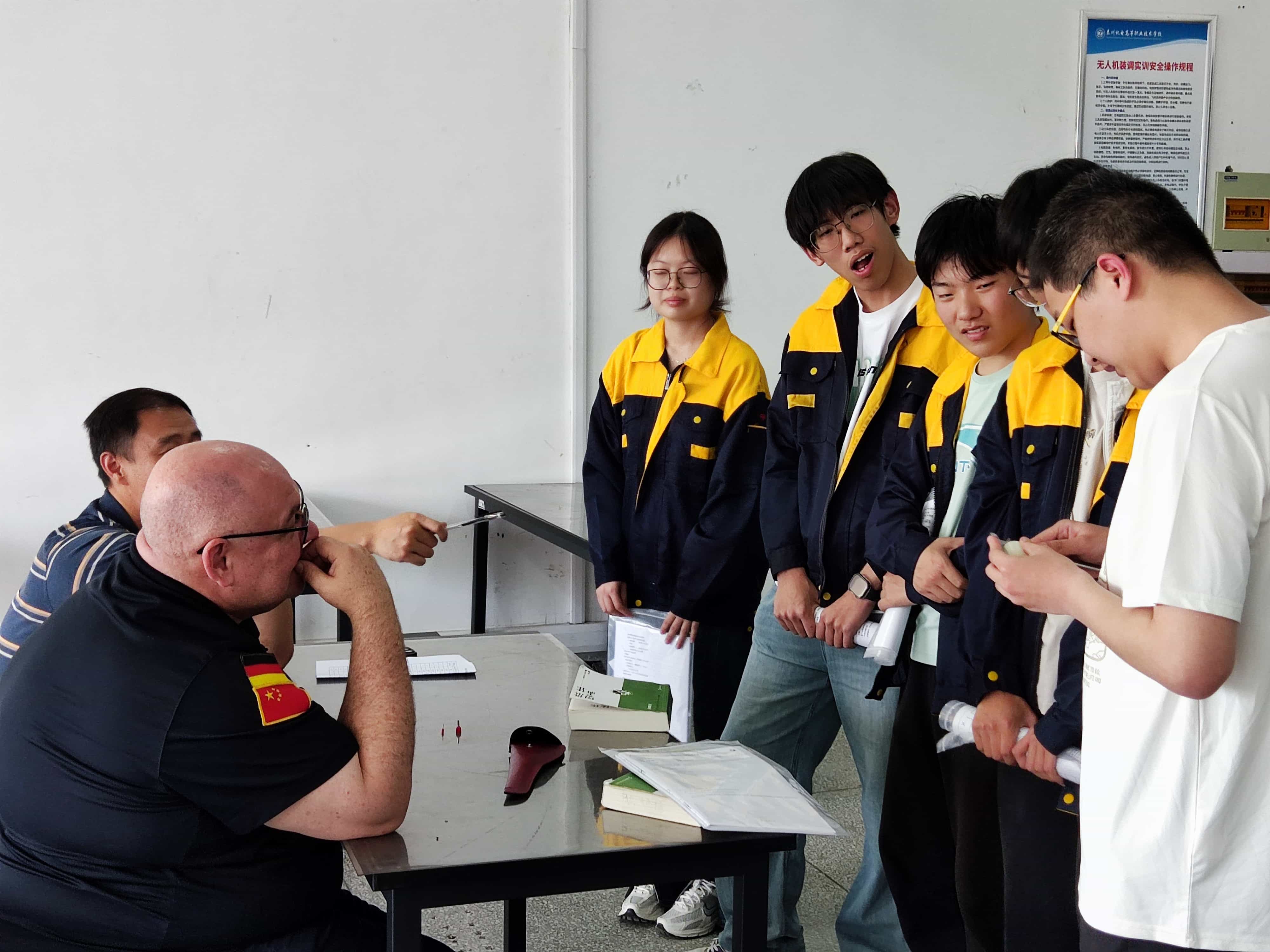 智能制造系组织德国HWK工业机电师证书考试 智能制造系组织德国HWK工业机电师证书考试